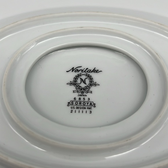 Noritake Soroya 6853 Gravy Boat Light Green Daisy Simple MCM Floral Pattern - Picture 6 of 7